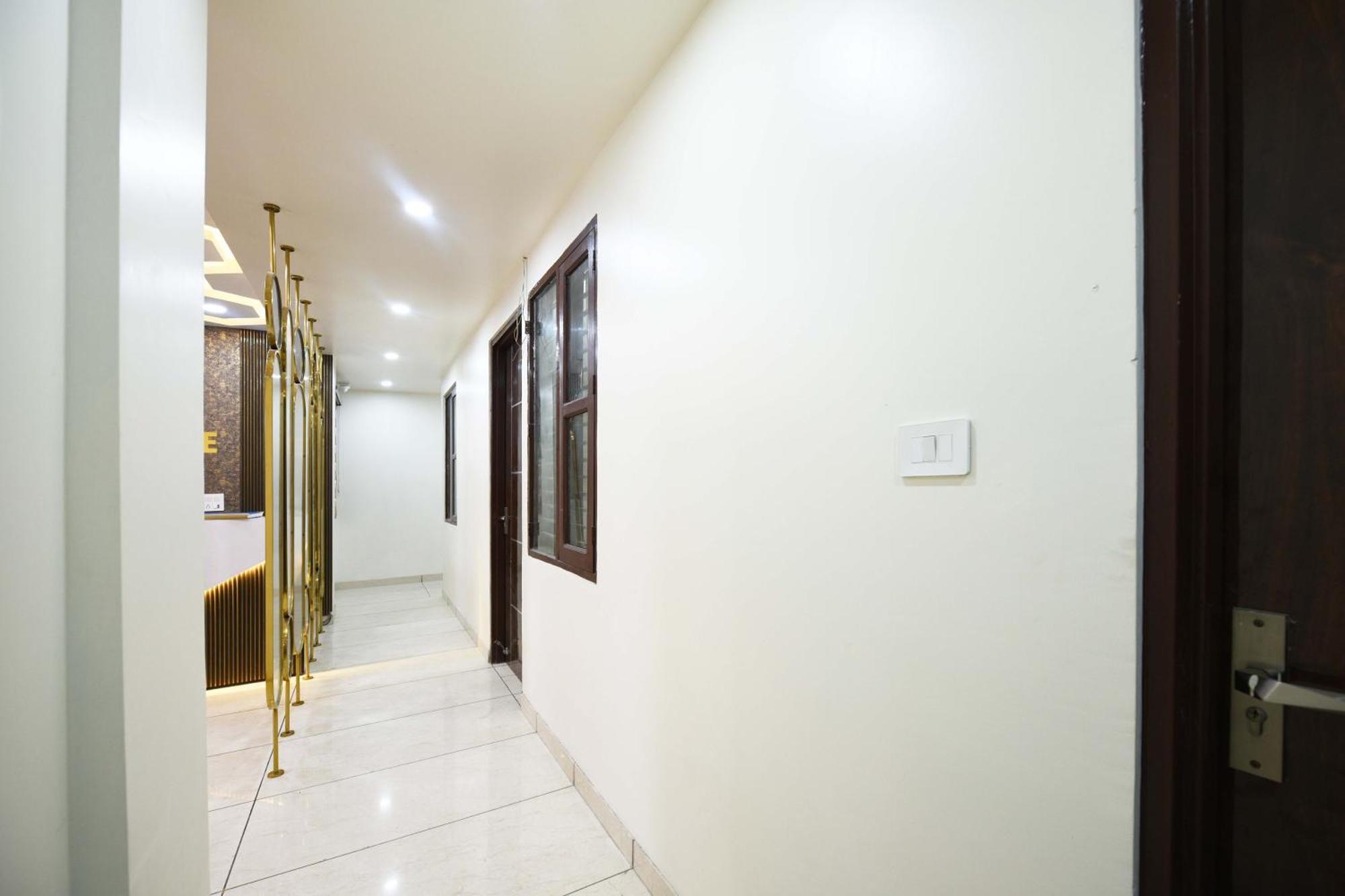 Hotel O Empire State Delhi  Extérieur photo
